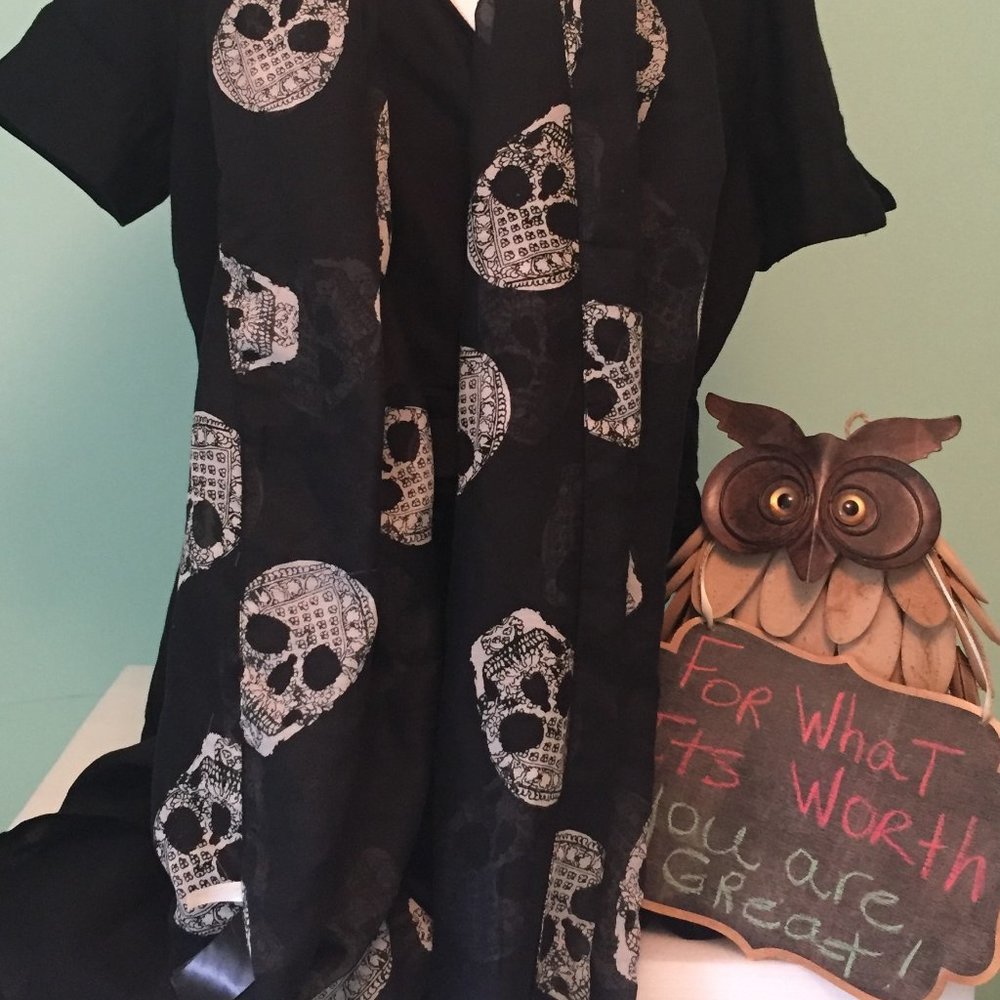Skeleton Scarves | Rock & Roll Edge (Set of 2) - Picture 4 of 4